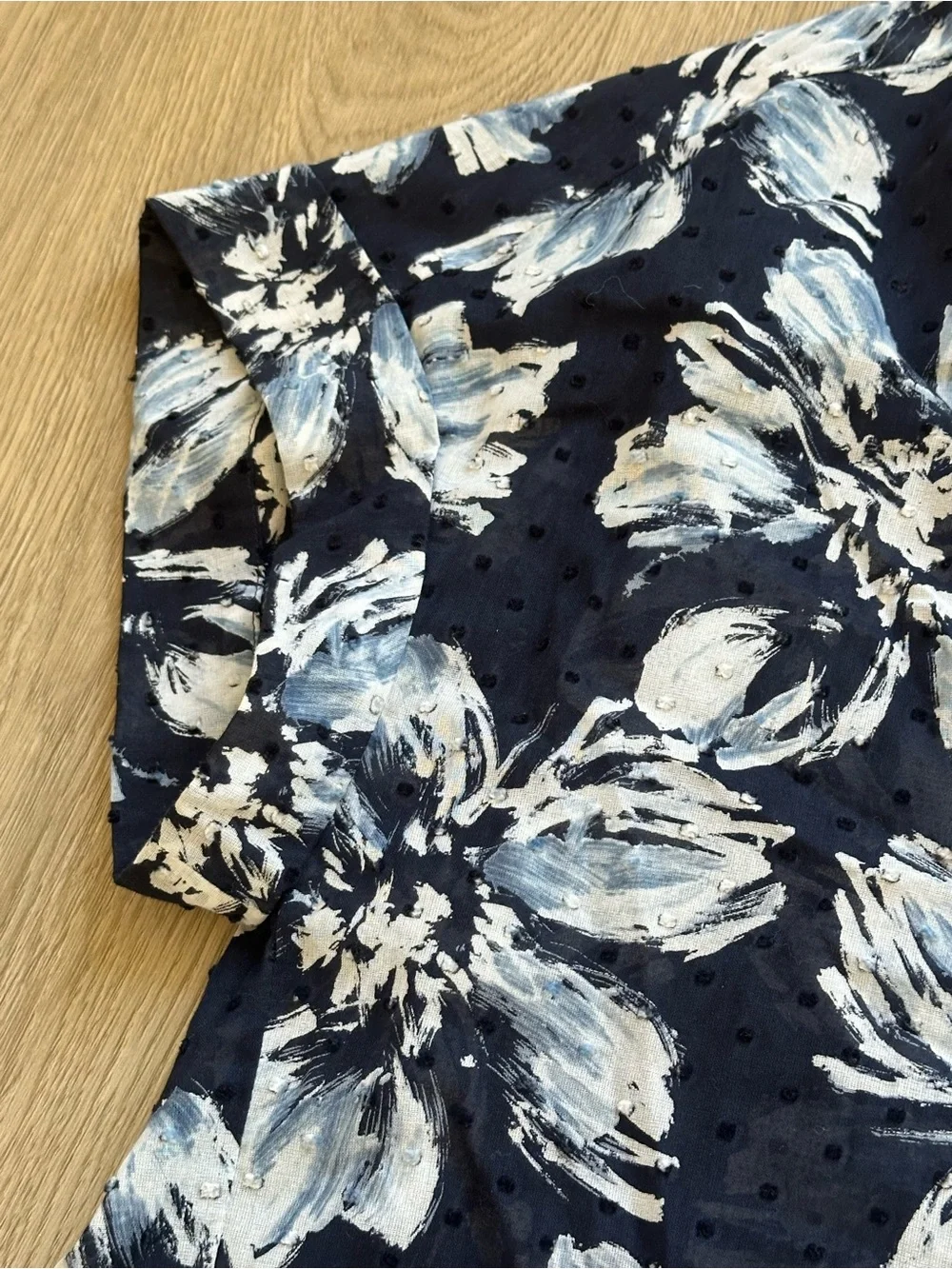 Lafayette148 short sleeve floral button down - Picture 4 of 8
